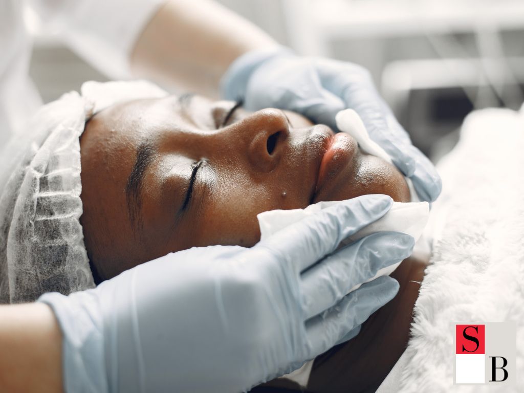 Facials for Women Over 40: Are They Worth It?
