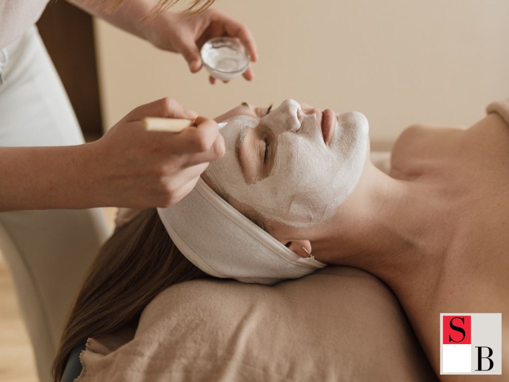 Best Practices & Facial Frequency Guide for Singaporean Women