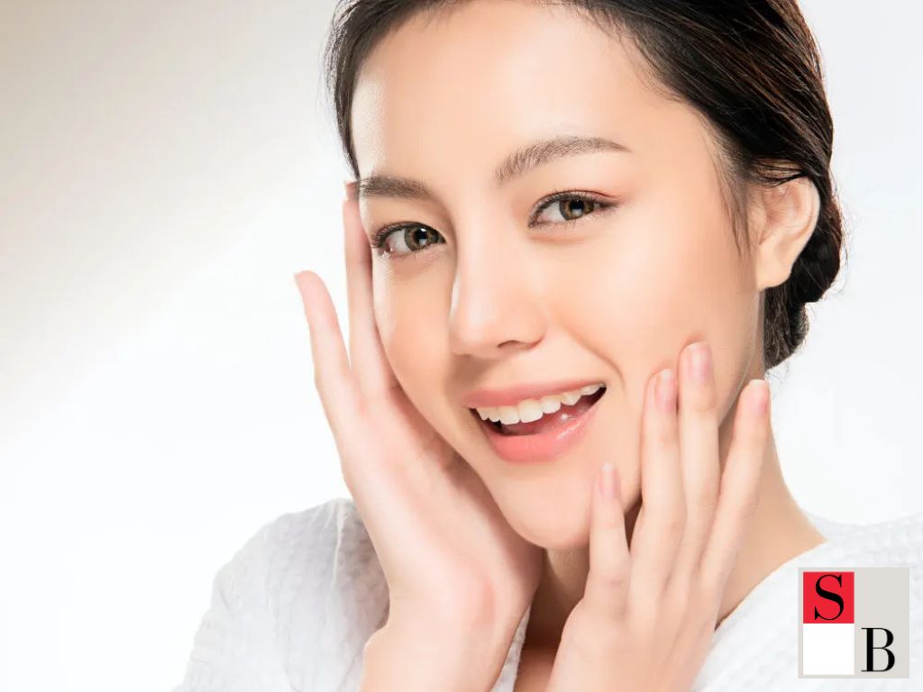 Key Anti-Aging Facial Benefits for Singapore Women Over 40