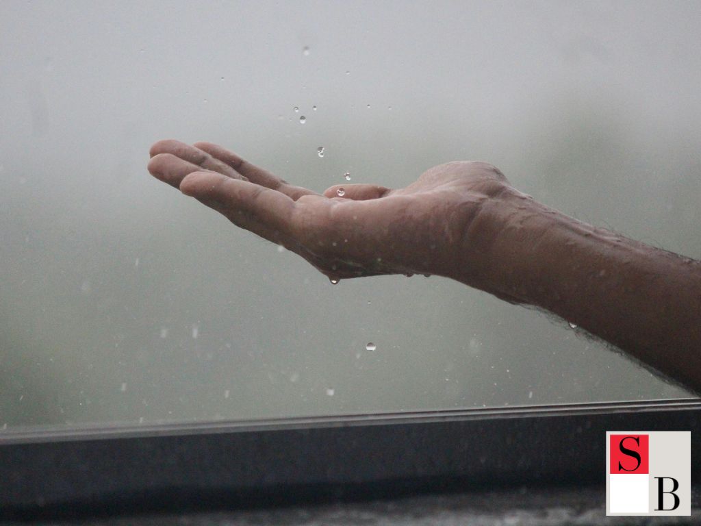 Why Monsoon Wellness Matters in Singapore’s Humid Climate