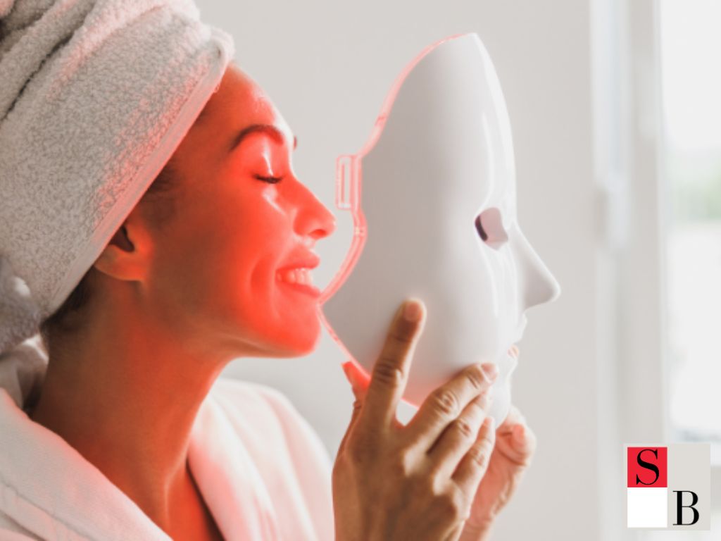 Top Benefits of Red Light Masks for Singaporean Skin