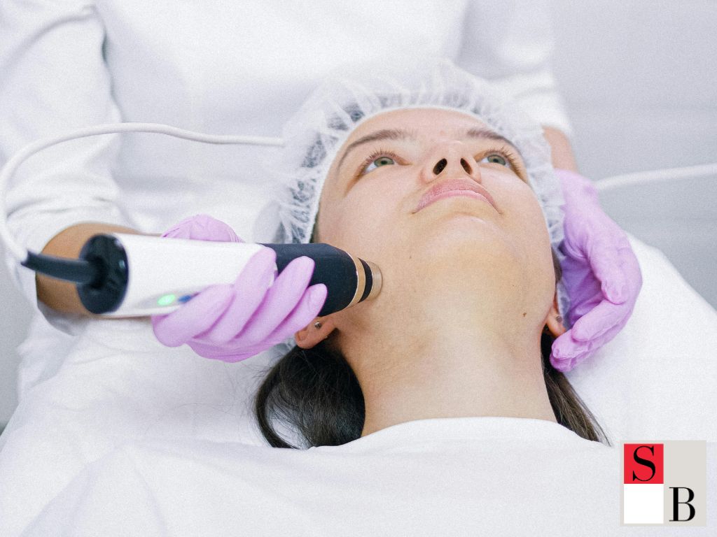 How to Choose and Maximise Your Facial Treatment Near Somerset MRT
