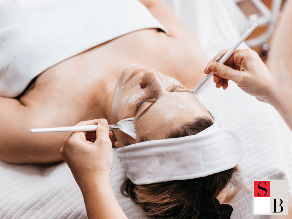Key Benefits of Facial Massage for Radiant Singaporean Skin