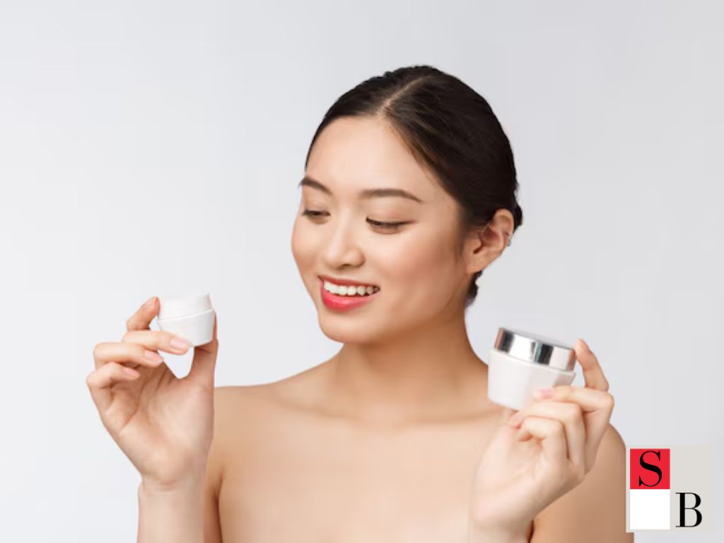 How to Care for Your Skin Throughout Your Monthly Cycle