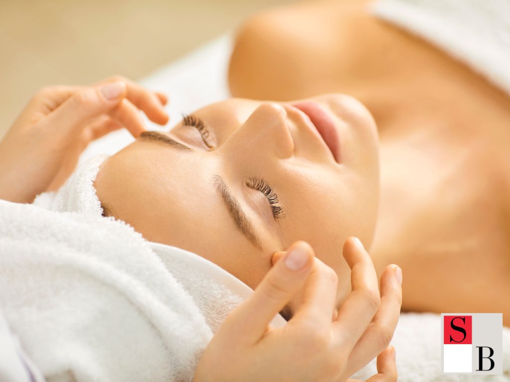 Understanding Red Light Therapy and Its Benefits in Singapore
