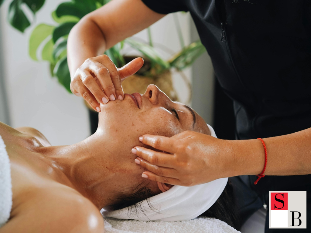 Understanding Seasonal Facials in Singapore’s Tropical Climate
