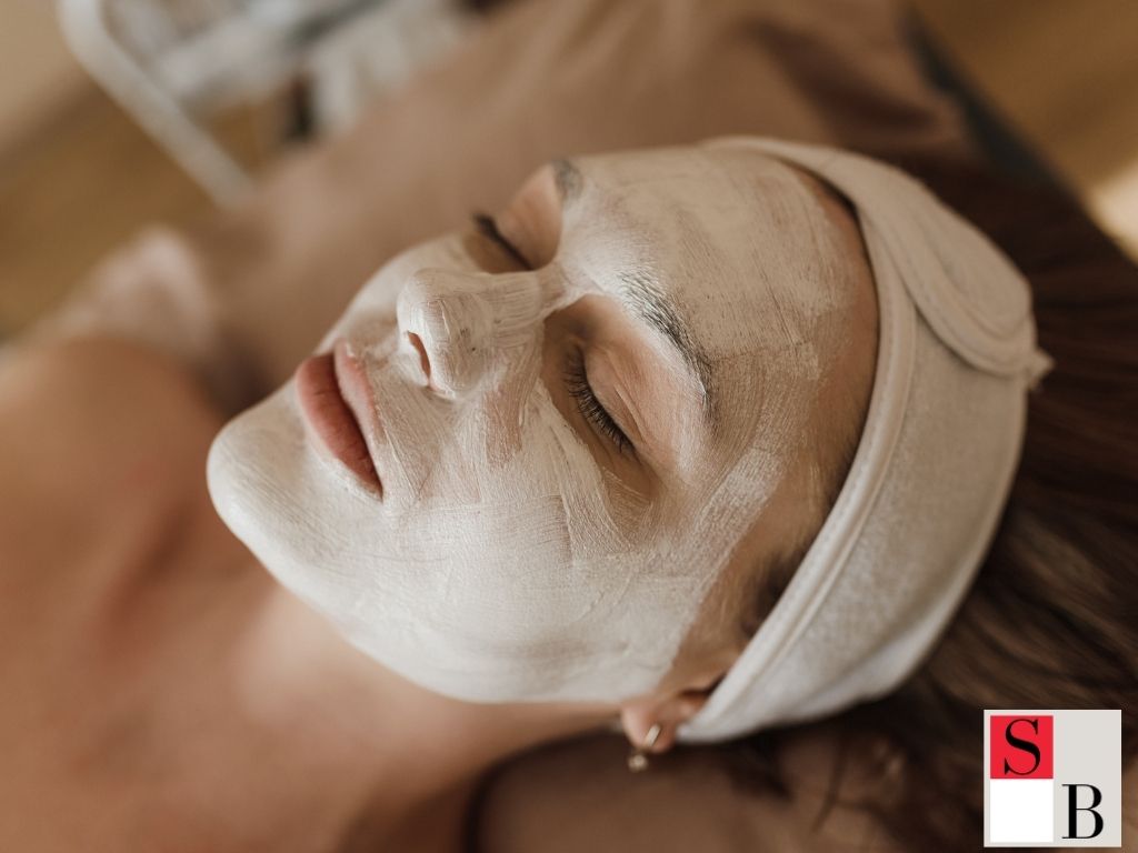 Professional Collagen Boosting Facial Solutions in Singapore
