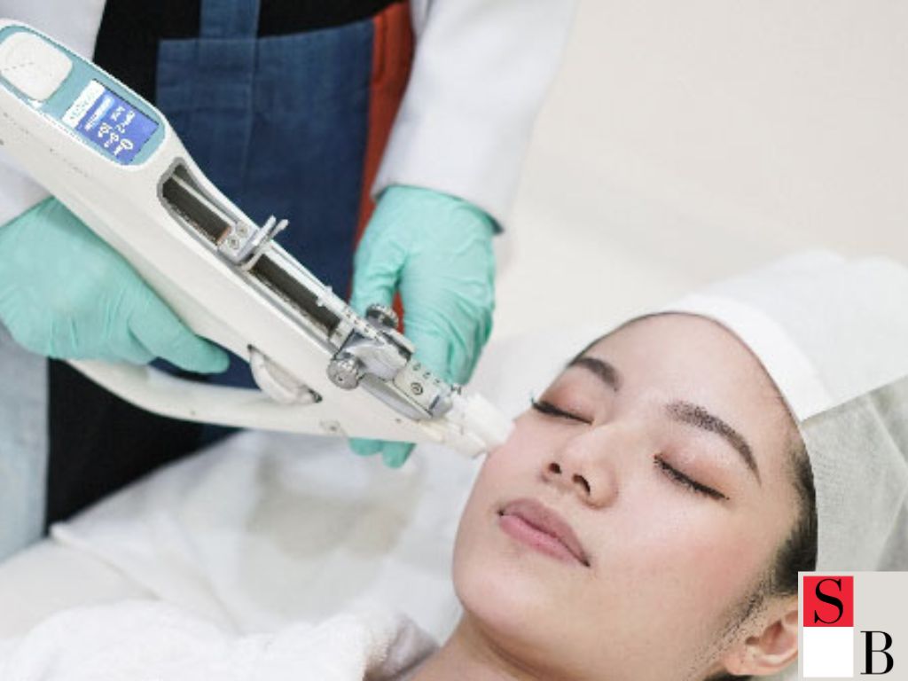 Professional Hydrating Facial Solutions at Wellaholic
