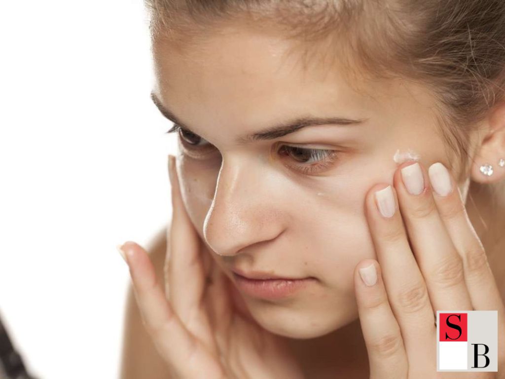 The Benefits of Microneedling in Singapore’s Tropical Climate