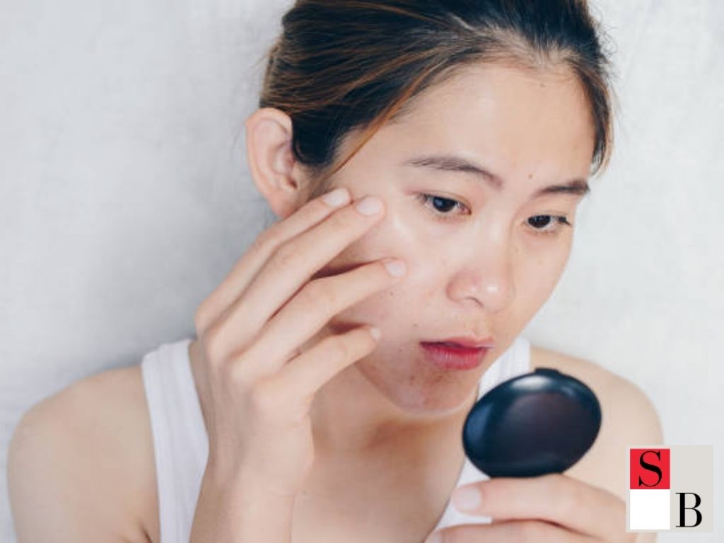Seasonal Skincare in Singapore’s Tropical Climate