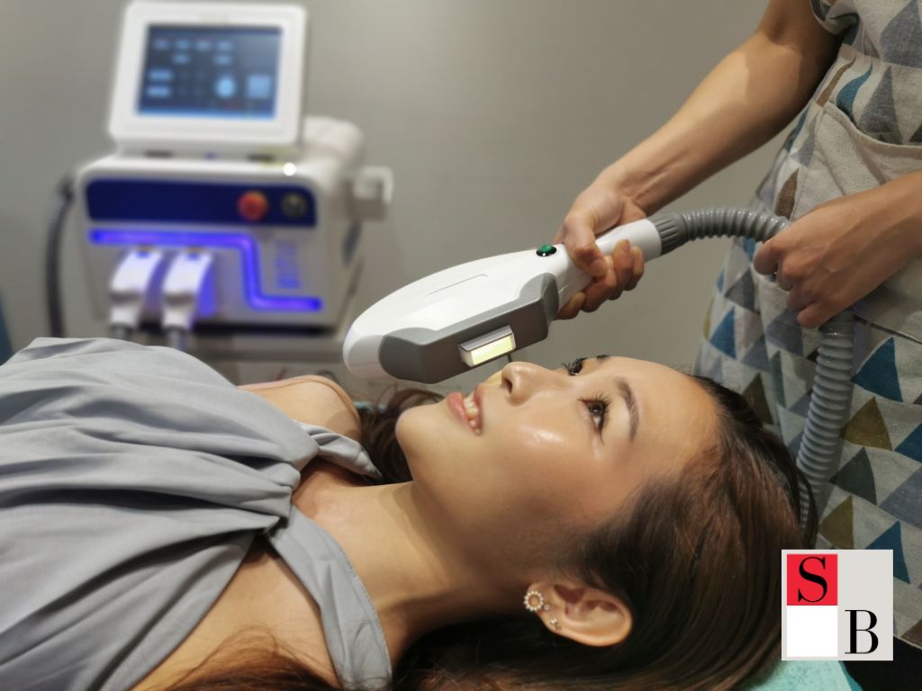 Professional Treatments to Boost Circulation for Naturally Radiant Skin